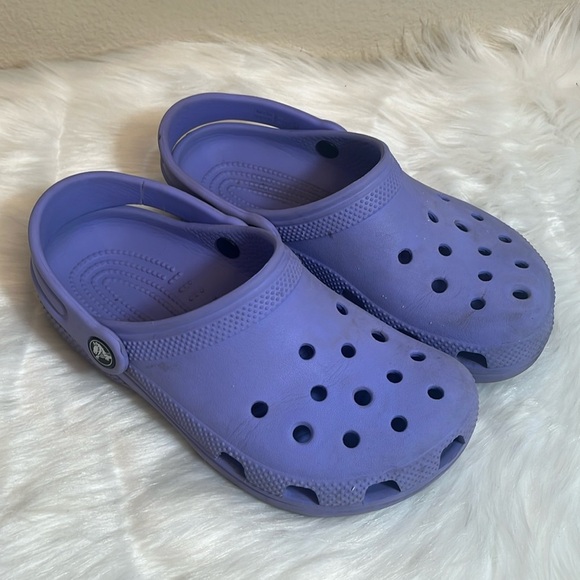 Crocs Purple Lavender Purple Clog Summer Classic Sandal - Picture 1 of 9